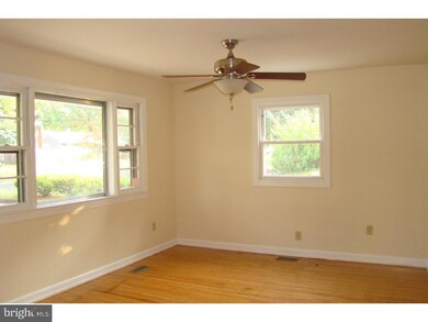 406 Hickory Ln, Mount Laurel, NJ 08054 - photo 7