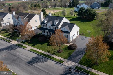 1009 Broadleaf Cir, Royersford, PA 19468 - photo 2