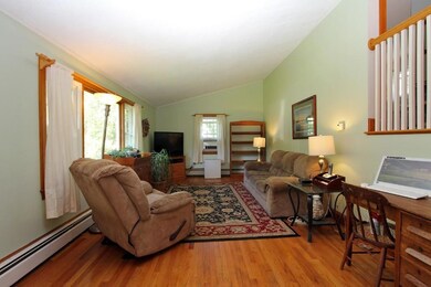 79 Pleasant St, Yarmouth, ME 04096 - photo 5