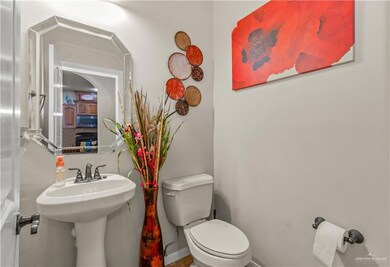 3701 Thrasher Dr, Mission, TX 78572 - photo 7