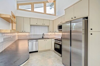 907 Kern St unit B, Houston, TX 77009 - photo 4