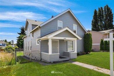 2009 Rockefeller Ave, Everett, WA 98201 - photo 3