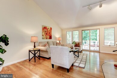 15017 Good Meadow Ct, North Potomac, MD 20878 - photo 6