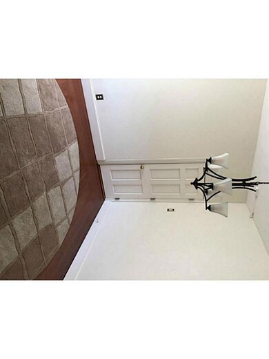 557 Park Ave unit 3, Woonsocket, RI 02895 - photo 3