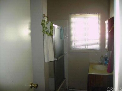 ONE OF TWO BATHROOMS