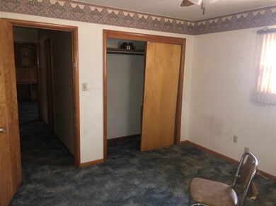 730 S Monroe St, Hugoton, KS 67951 - photo 7