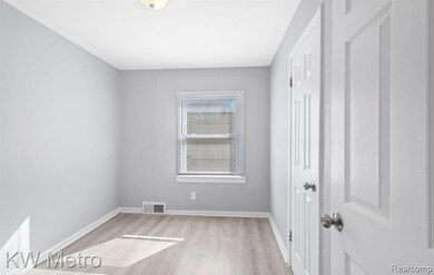 20145 Kentucky St, Detroit, MI 48221 - photo 5