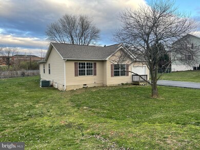 452 Morgan St, Inwood, WV 25428 - photo 2