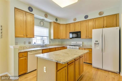 2257 Wheel Cog Place, Woodbridge, VA 22192 - photo 7