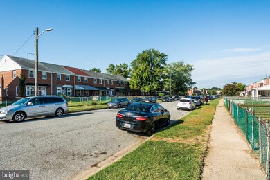 946 Middlesex Rd, Essex, MD 21221 - photo 7