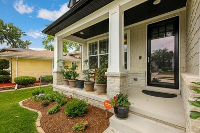 650 N West Ave, Elmhurst, IL 60126 - photo 3