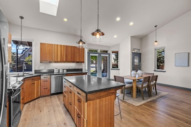 458 NW Princess Ct, Bend, OR 97703 - photo 7