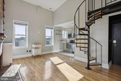 676 4th St NE unit 402, Washington, DC 20002 - photo 2