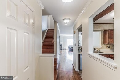 12821 Mill Brook Ct, Woodbridge, VA 22192 - photo 2