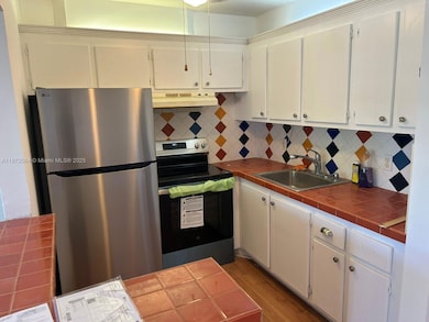 19 Newport A unit 19, Deerfield Beach, FL 33442 - photo 6