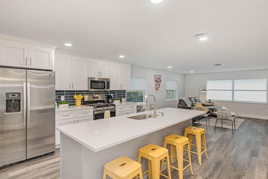 320 Jamaica Dr, Merritt Island, FL 32952 - photo 4