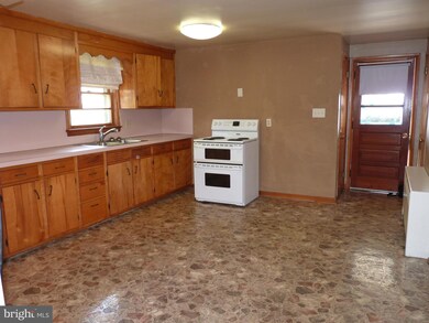 3673 Coseytown Rd, Greencastle, PA 17225 - photo 6