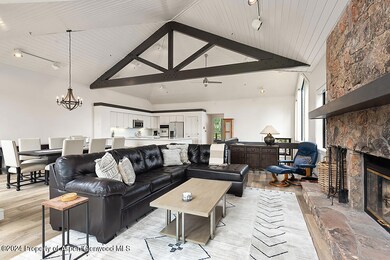 3904 Brush Creek Rd unit 11, Snowmass Village, CO 81615 - photo 7