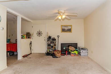 668 Robbins Ave unit 14, Dracut, MA 01826 - photo 7