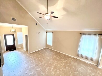 10906 Whistlers Cottage Ct, Houston, TX 77088 - photo 2