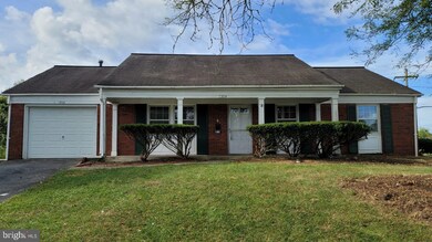 1304 Palm Ln, Bowie, MD 20716 - photo 2