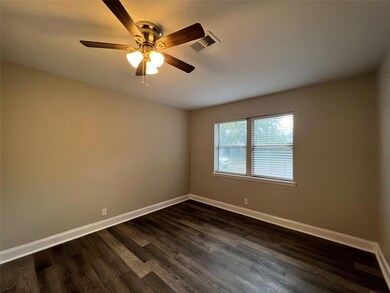 4917 Susan Lee Ln, North Richland Hills, TX 76180 - photo 4