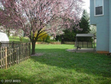 8217 Hammond Branch Way, Laurel, MD 20723 - photo 4