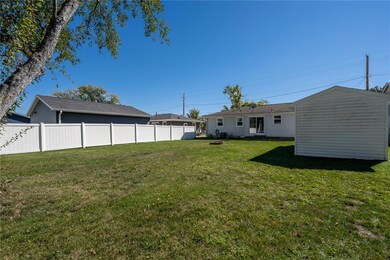 LARGE FENCED YARD