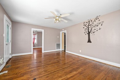 703 Central Ave, Clarksville, TN 37040 - photo 7