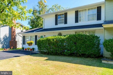 2534 Maytime Dr, Gambrills, MD 21054 - photo 3