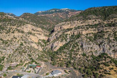 004_05-2235_s_checksani_cliffs_ln-5_418