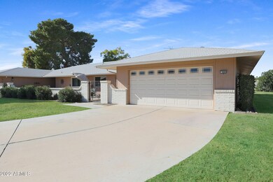 9889 W Spanish Moss Ct, Sun City, AZ 85373 - photo 3