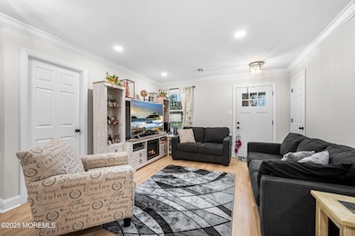 24 Calle de Elvira unit B, Freehold, NJ 07728 - photo 3