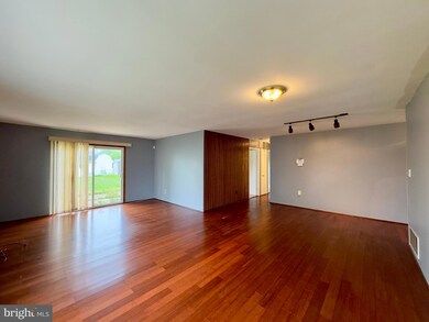 8505 Wendell Ave, Parkville, MD 21234 - photo 3