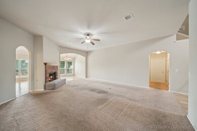 4712 N Narcissus Ave, Broken Arrow, OK 74012 - photo 7