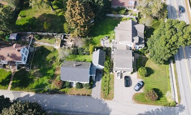 27 Verdun Ave, Portsmouth, NH 03801 - photo 2