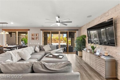 12430 Foxtail Run Ave, Las Vegas, NV 89138 - photo 3