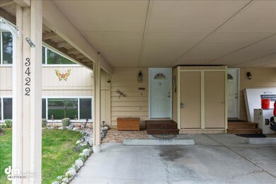 Exterior Front MS_8334 (1)