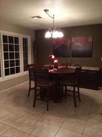 Dining (2)