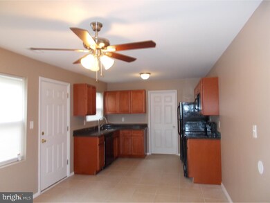 21 Bermuda Cir, Willingboro, NJ 08046 - photo 5