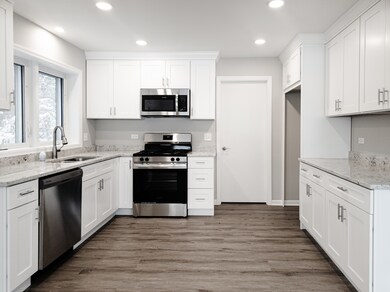 1904 S Fairview Ave, Park Ridge, IL 60068 - photo 6