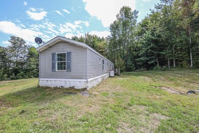 1190 S Hemlock Rd, Charlestown, NH 03603 - photo 3