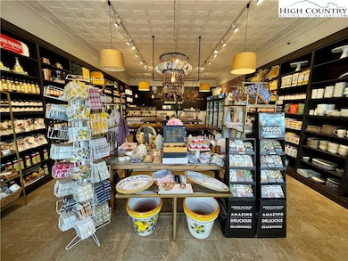 11 E 2nd St, West Jefferson, NC 28694 - photo 6