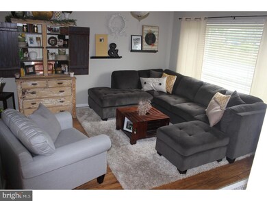 1303 Bradford Rd, Oreland, PA 19075 - photo 5