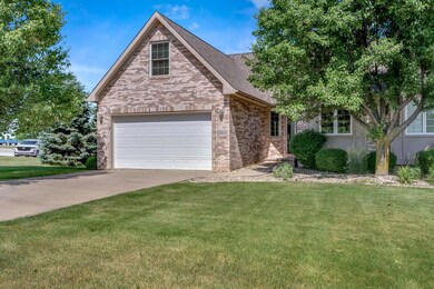 10604 Ontario Dr, Crown Point, IN 46307 - photo 3