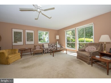 2061 Matson Cir, Villanova, PA 19085 - photo 3