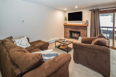 118 Gateway Ct unit 5, Mendon, VT 05701 - photo 3