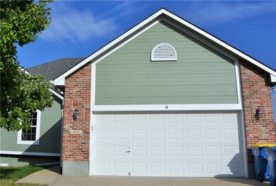 Well kept and move in ready! Third garage in back.