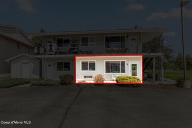 35FairwayDr-1_Outlined