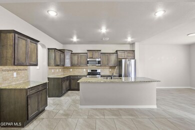 3100 Don Maynard St, El Paso, TX 79938 - photo 5